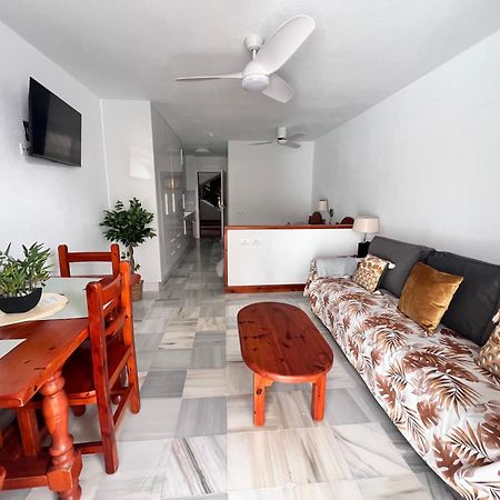 Apartamento Seafront New Modern Playa de las Américas Exterior foto