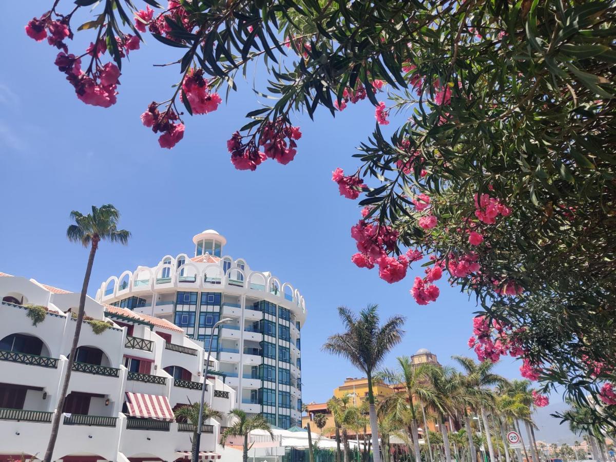 Apartamento Seafront New Modern Playa de las Américas Exterior foto