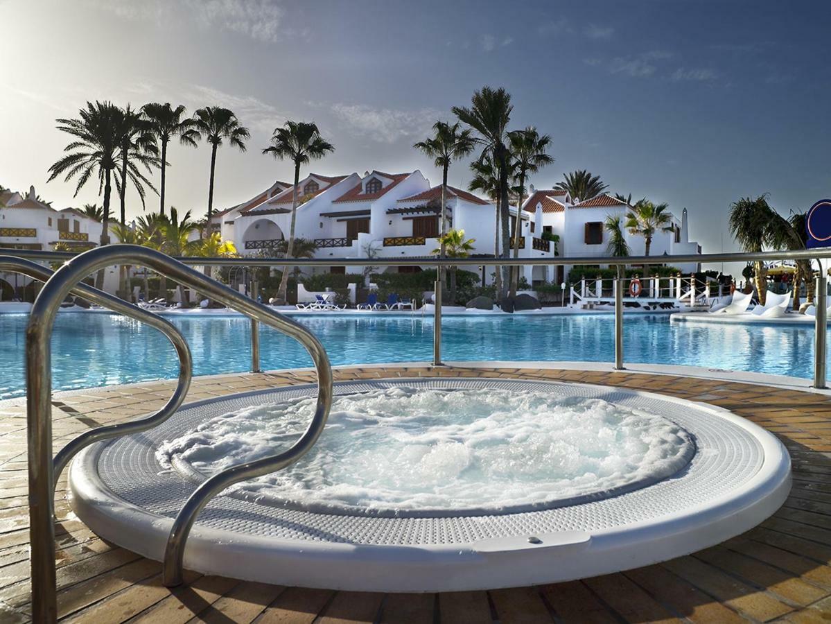 Apartamento Seafront New Modern Playa de las Américas Exterior foto